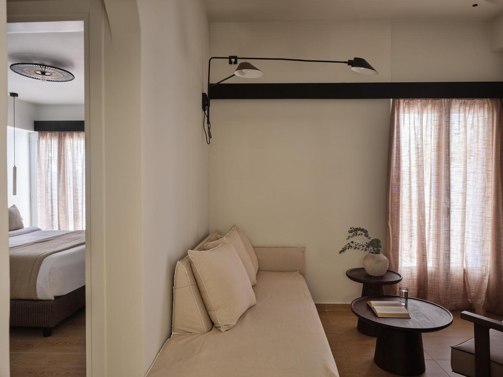 Loizos Stylish Residences Fira  Exterior foto