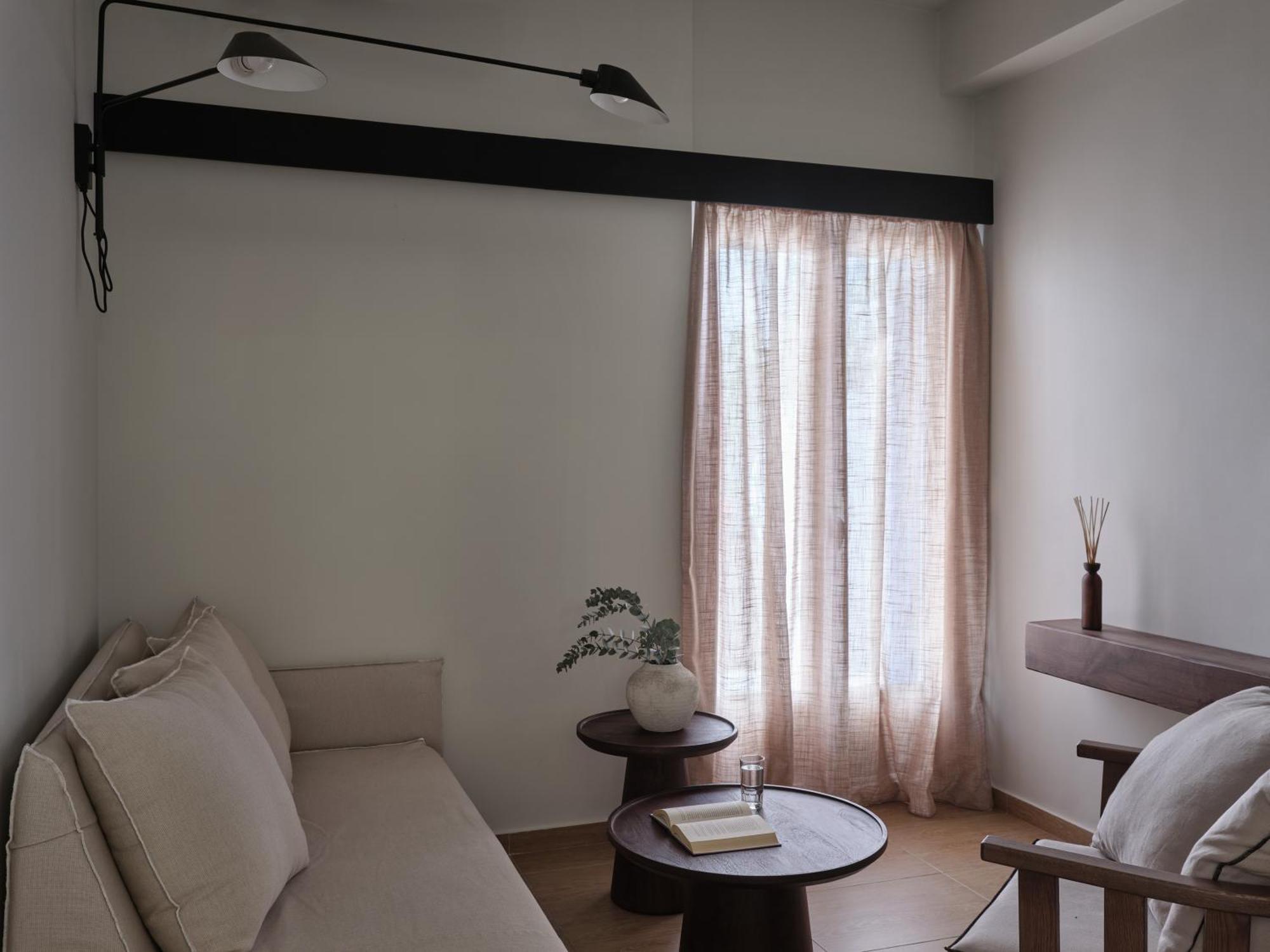 Loizos Stylish Residences Fira  Exterior foto